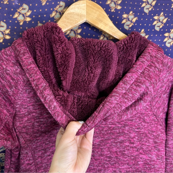 Mountain Warehouse fur lined sweater - Picture 12 of 12